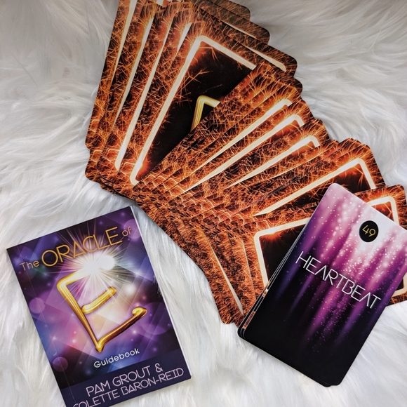 The Oracle of E card deck - Picture 4 of 7